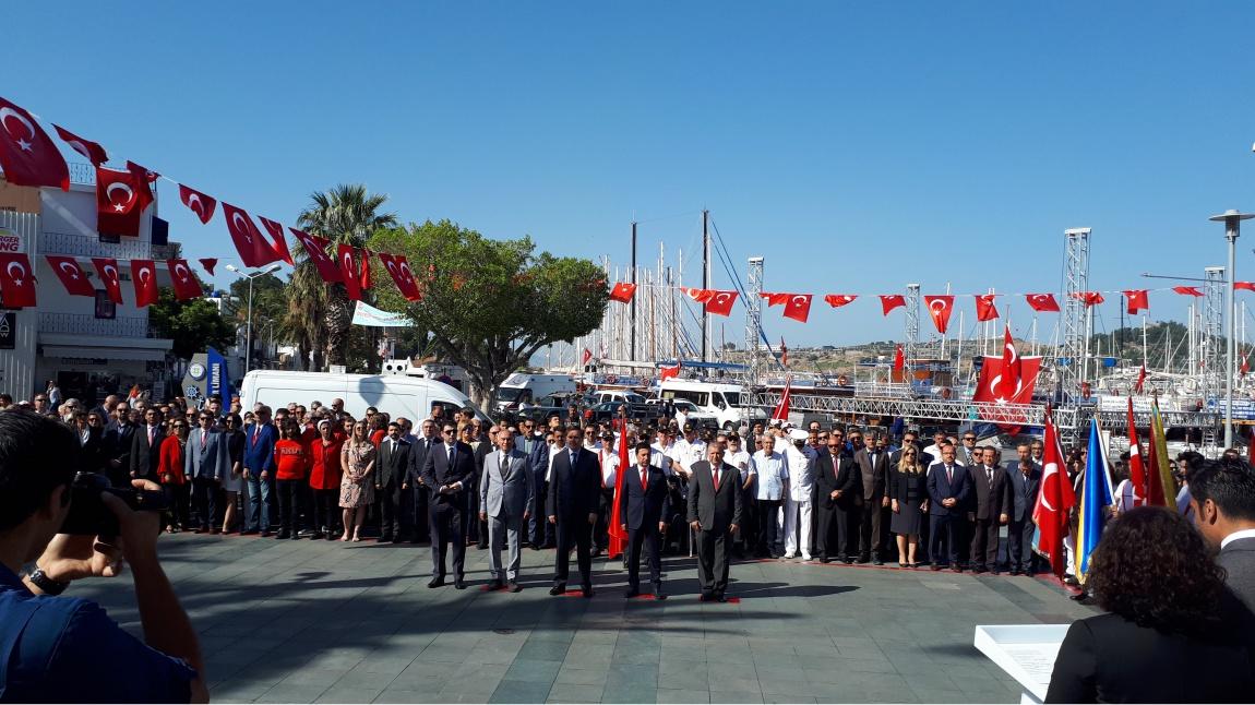 19 Mayıs Atatürk'ü Anma Gençlik ve Spor Bayramı Çelenk Törenine Katıldık